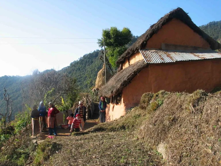 maison-chaume-népal